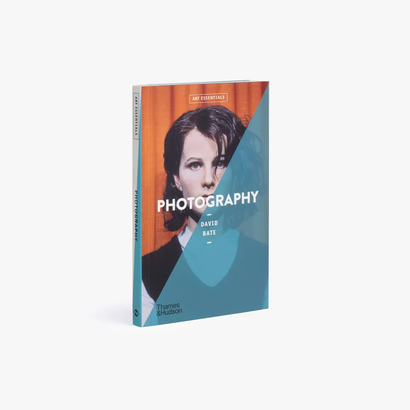 Photography (Art Essentials) Brand New